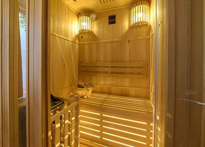 Aminta - Rooms & Wellness